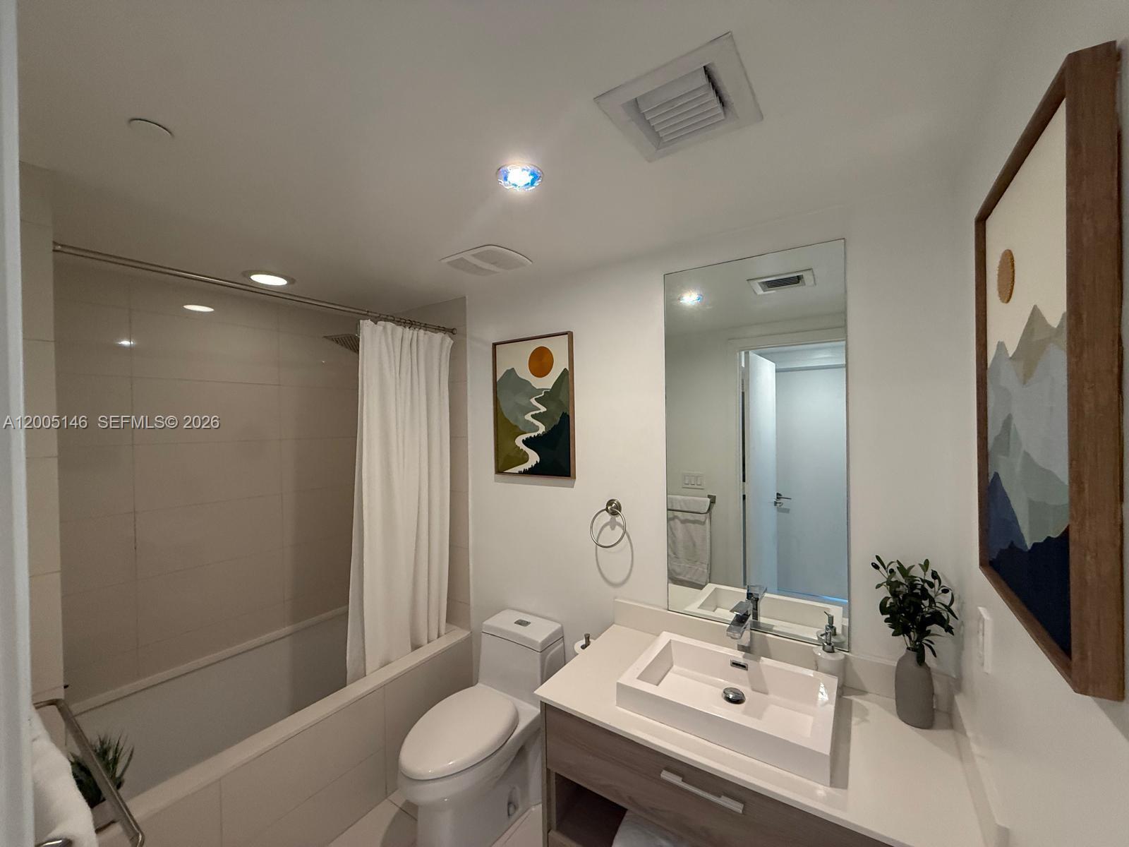 1300 S MIAMI AVENUE CONDO - Residential