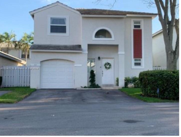 Property for Sale at 9888 Nw 2nd St, Plantation, Miami-Dade County, Florida - Bedrooms: 3 
Bathrooms: 3  - $525,000