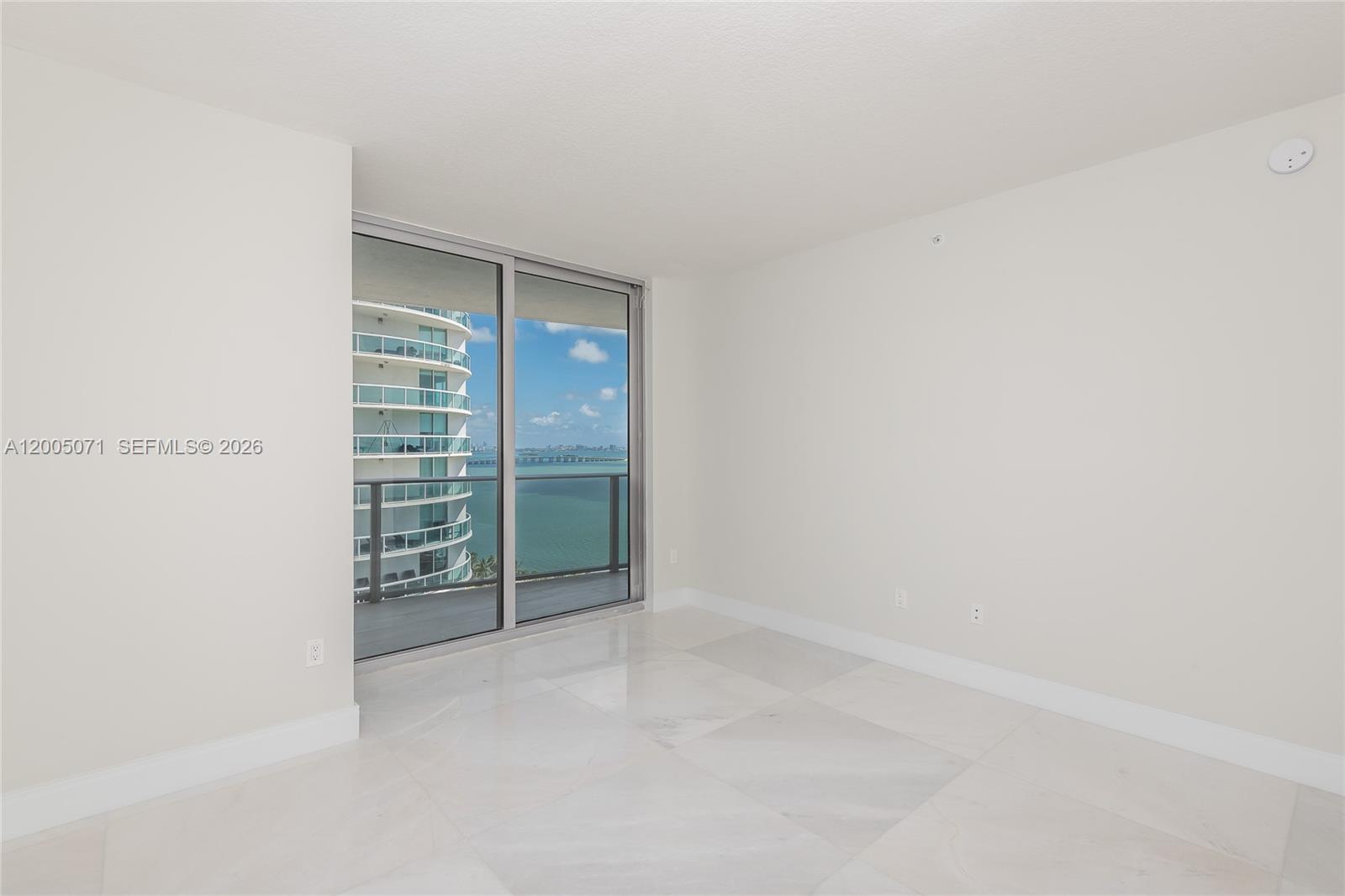 ARIA ON THE BAY CONDO - Residential Lease