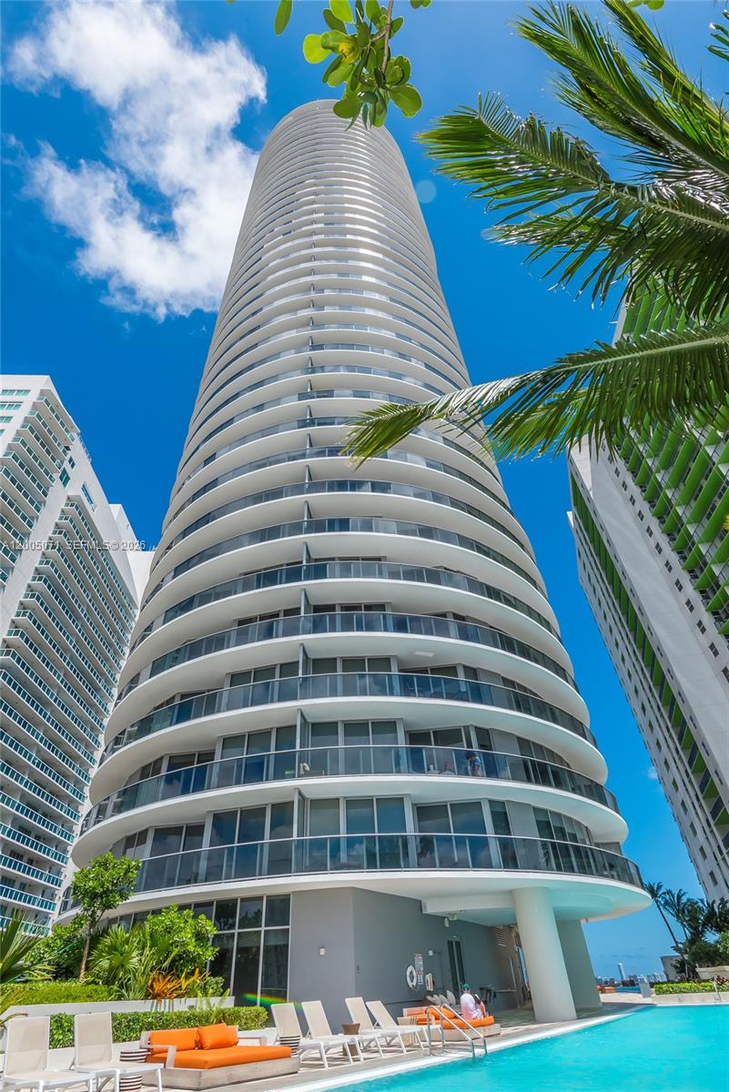 ARIA ON THE BAY CONDO - Residential Lease