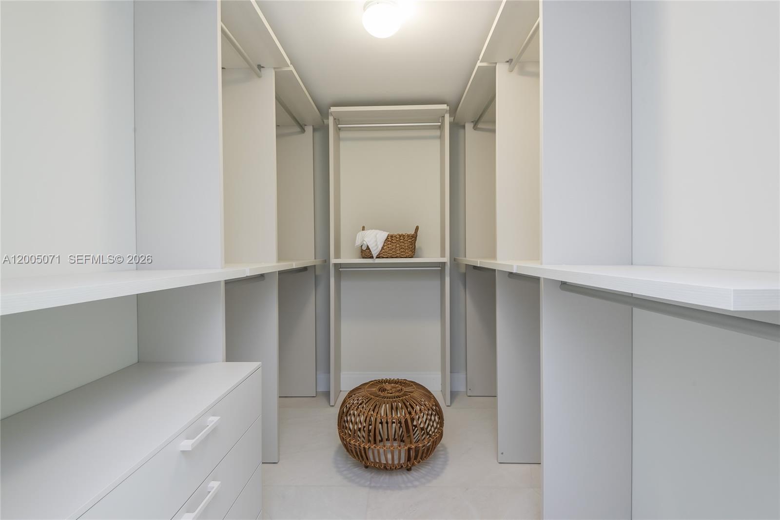 ARIA ON THE BAY CONDO - Residential Lease