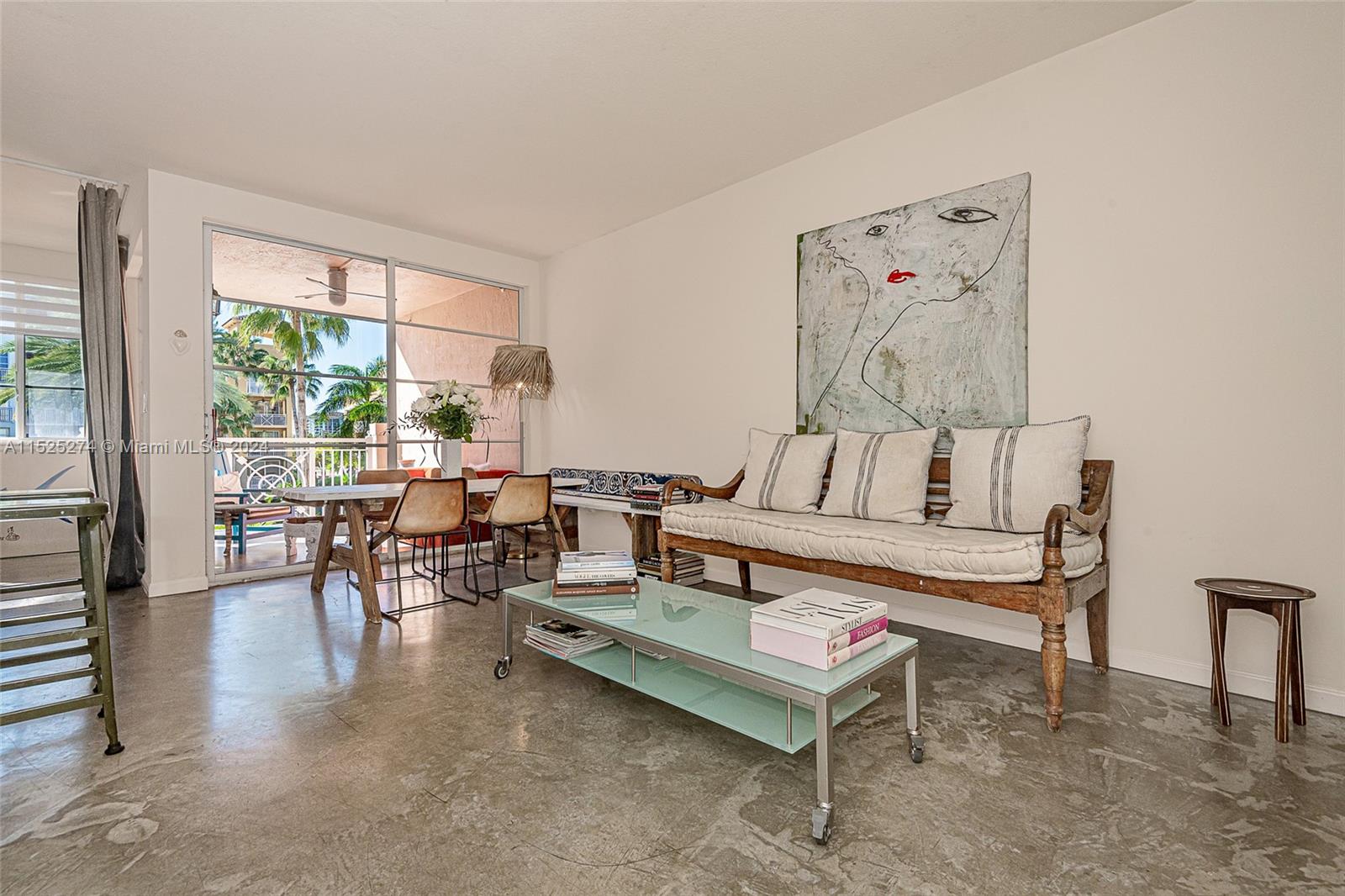 Property for Sale at 140 Meridian Ave 324, Miami Beach, Miami-Dade County, Florida - Bedrooms: 2 
Bathrooms: 2  - $1,175,000