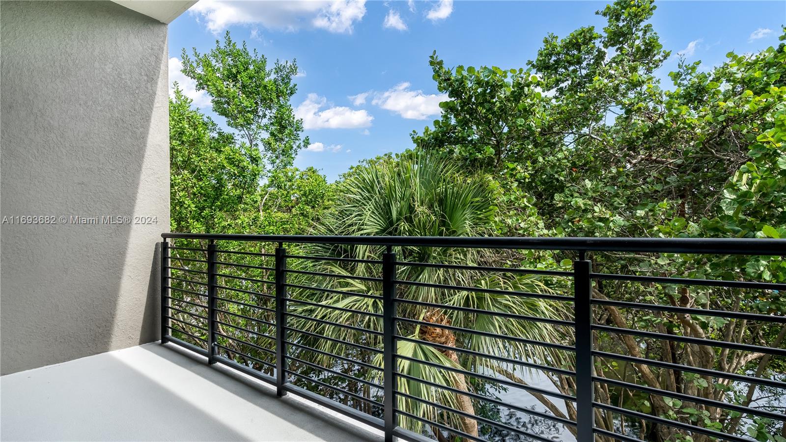 KOI PLAT - Residential
