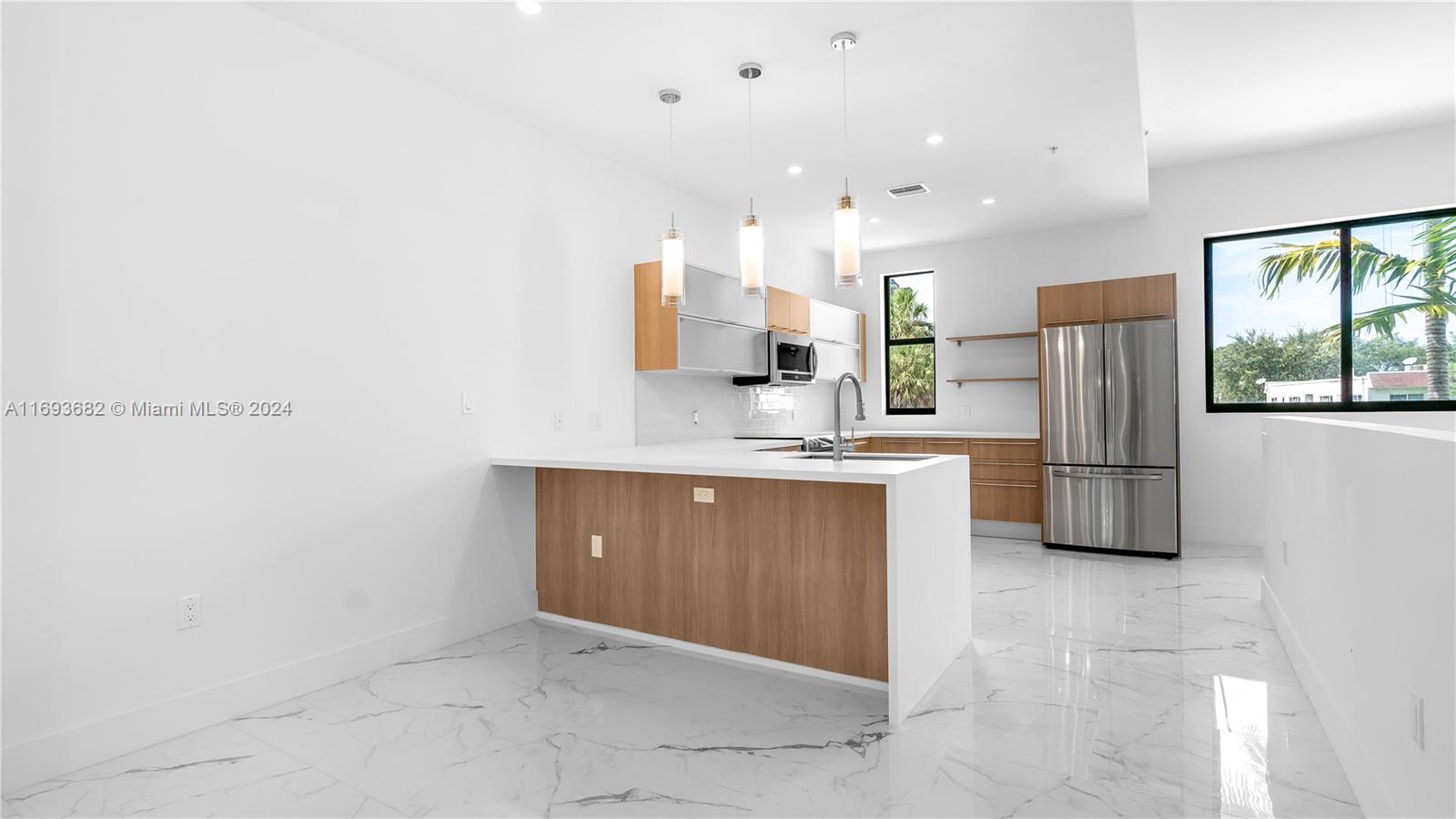 KOI PLAT - Residential