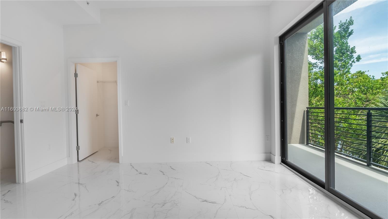 KOI PLAT - Residential