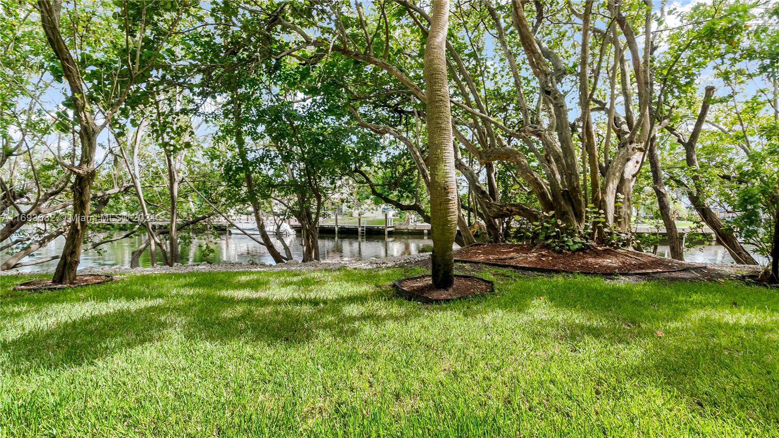 KOI PLAT - Residential