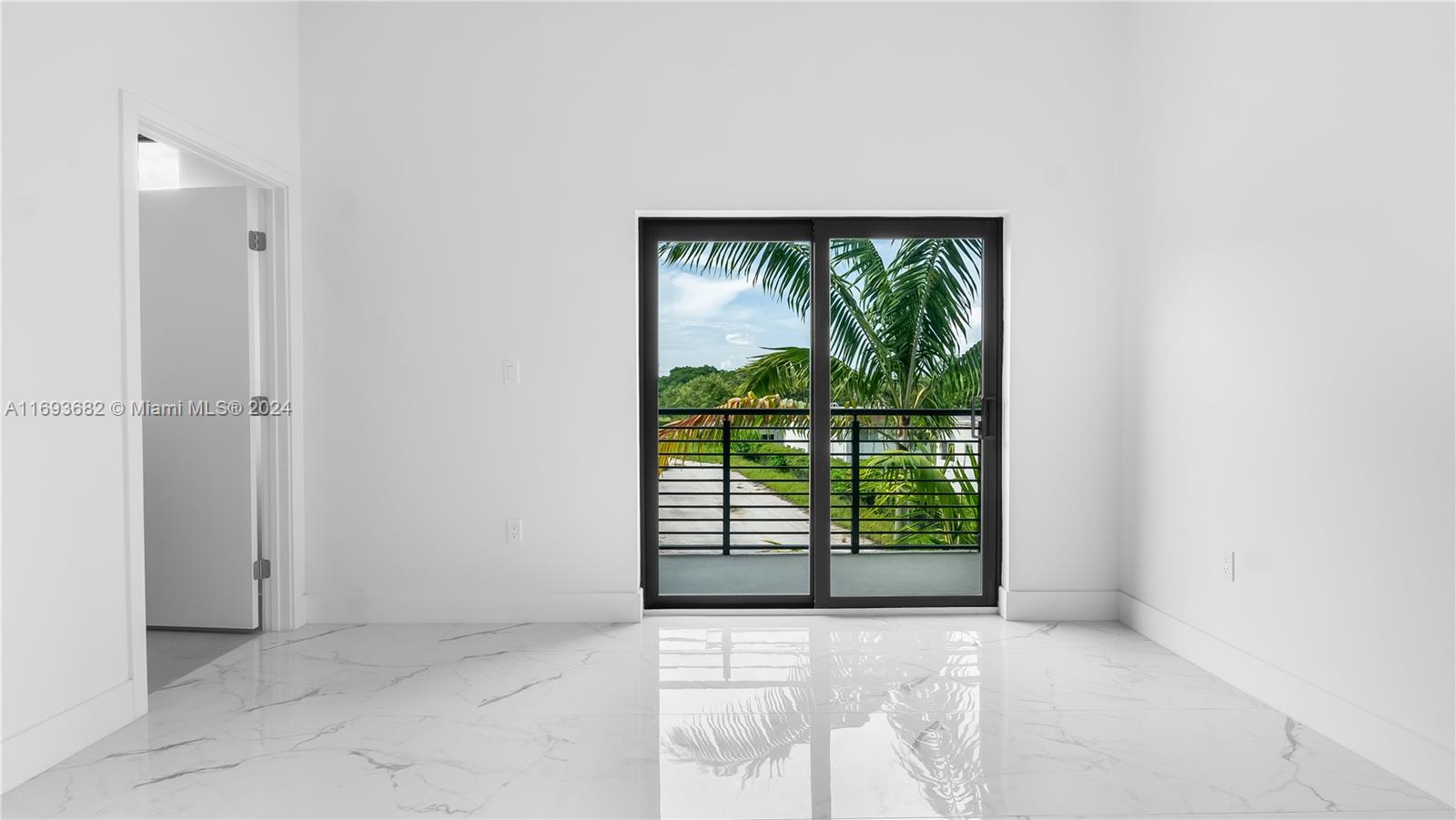 KOI PLAT - Residential