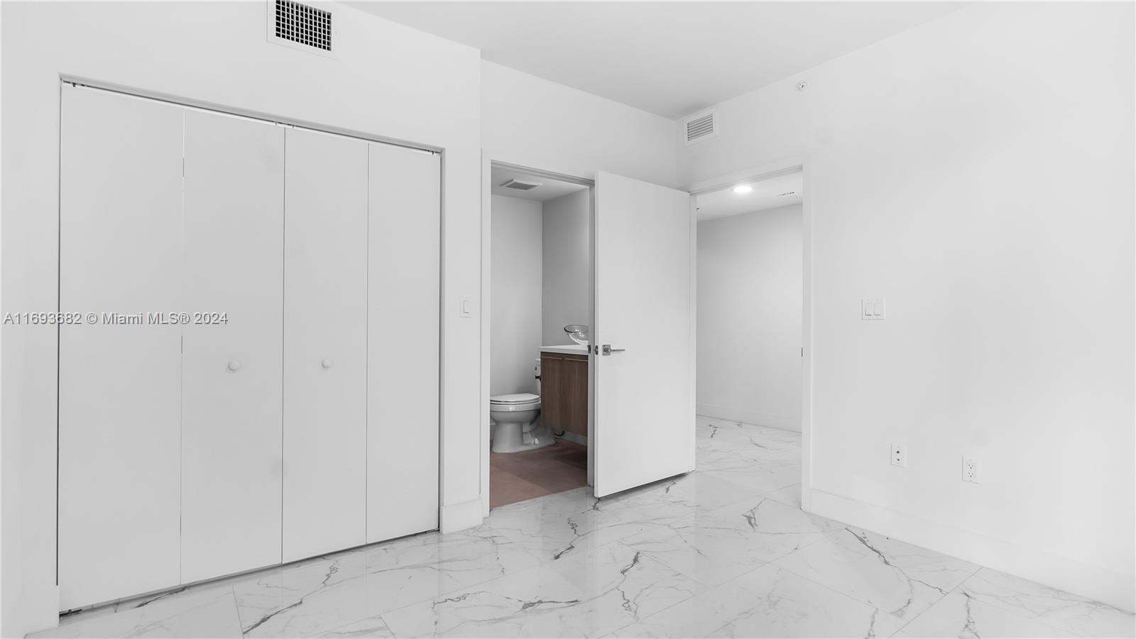 KOI PLAT - Residential