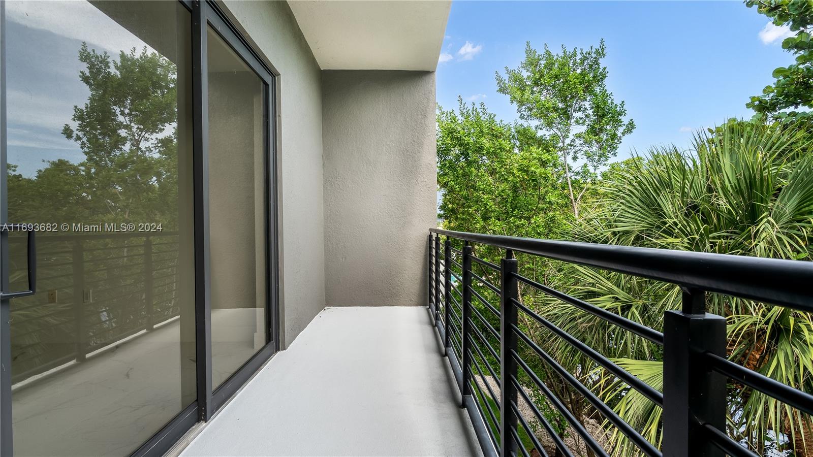 KOI PLAT - Residential