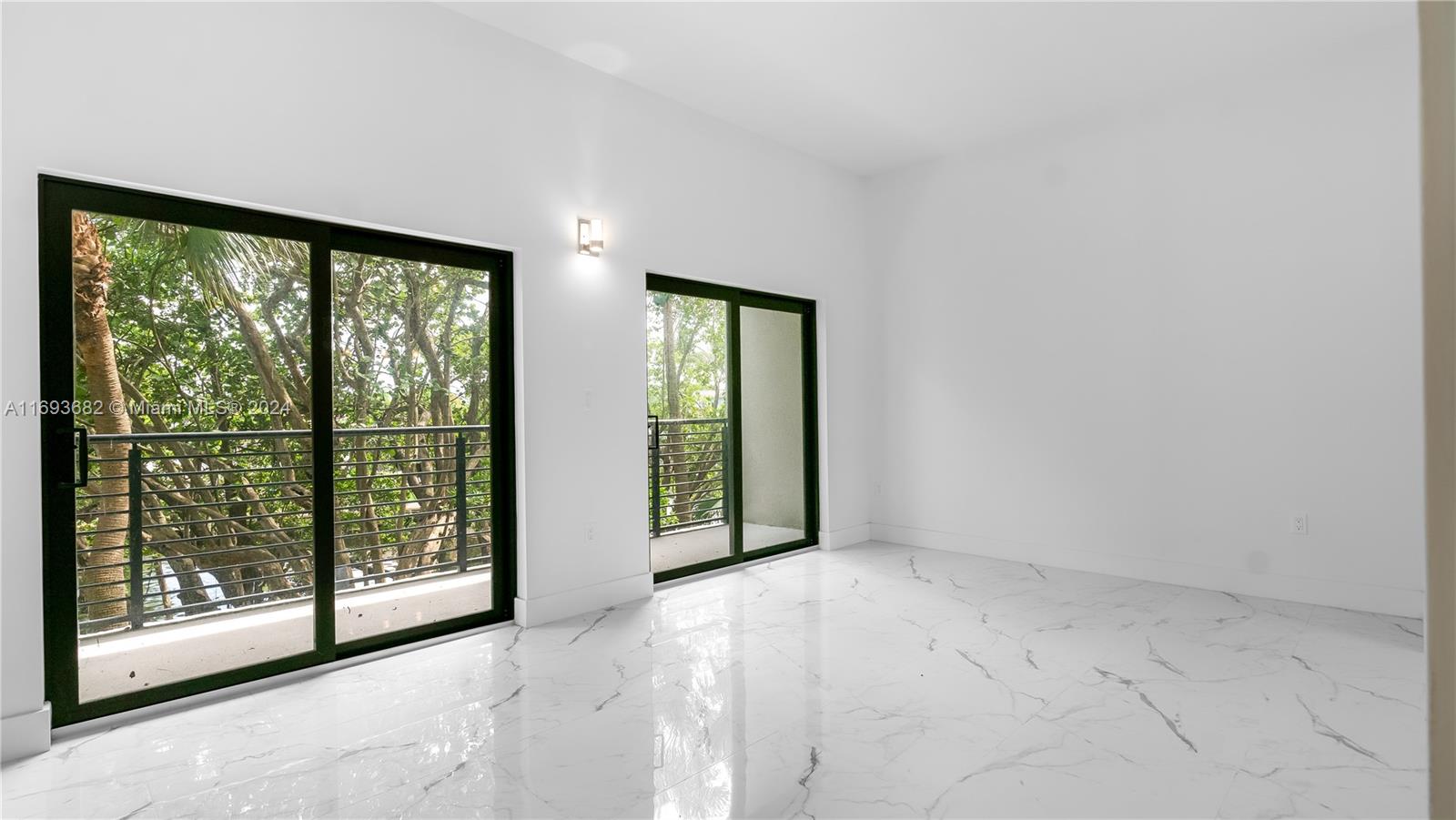 KOI PLAT - Residential