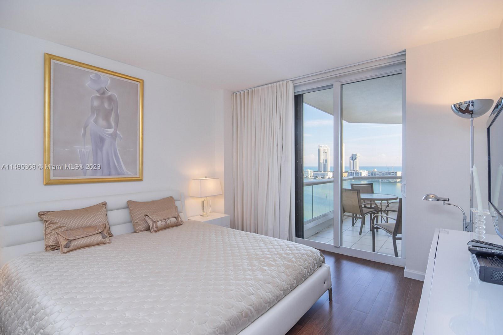 2600 ISL BLVD WILLIAMS IS - Residential