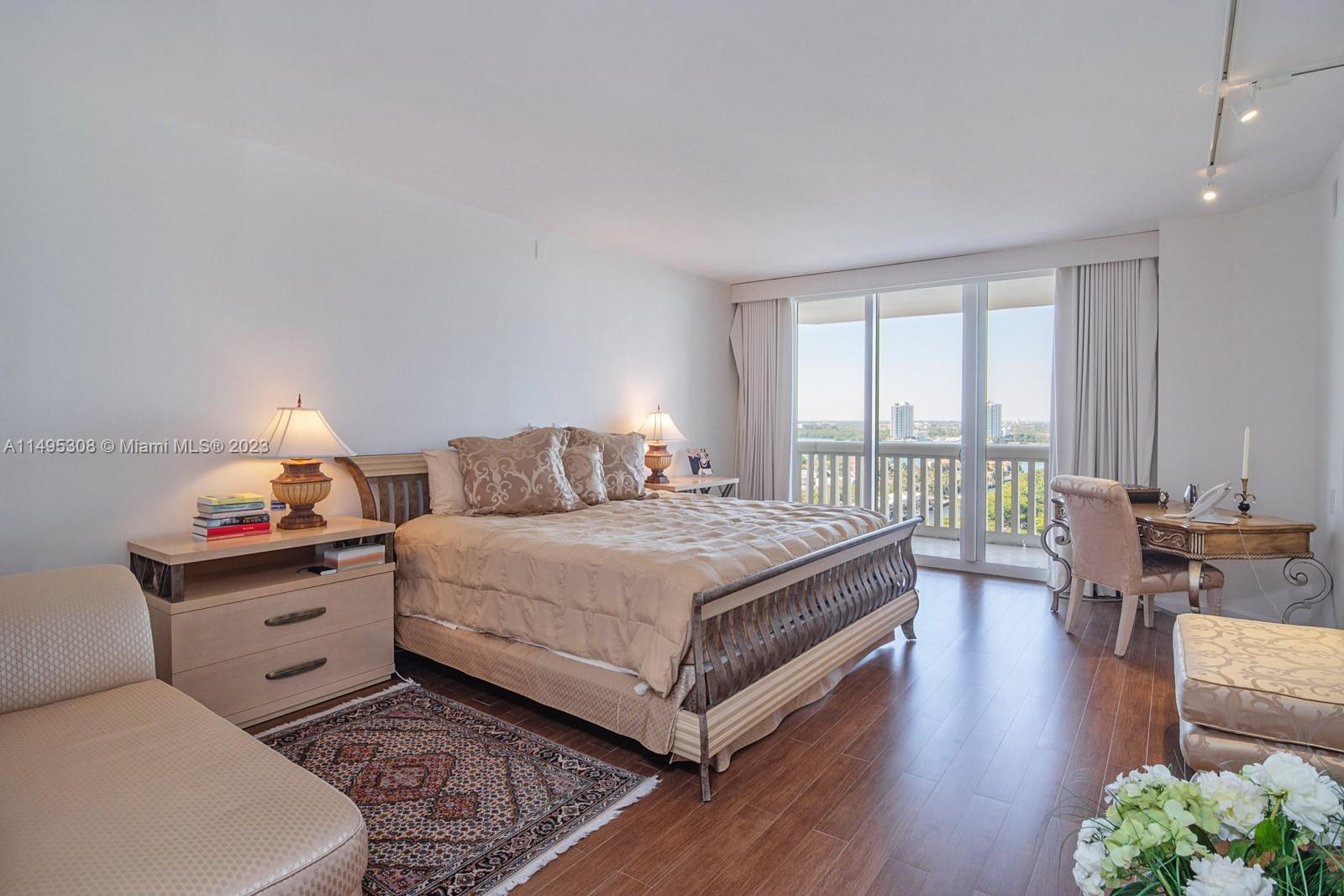 2600 ISL BLVD WILLIAMS IS - Residential