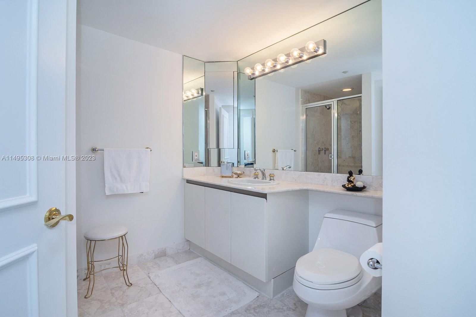 2600 ISL BLVD WILLIAMS IS - Residential