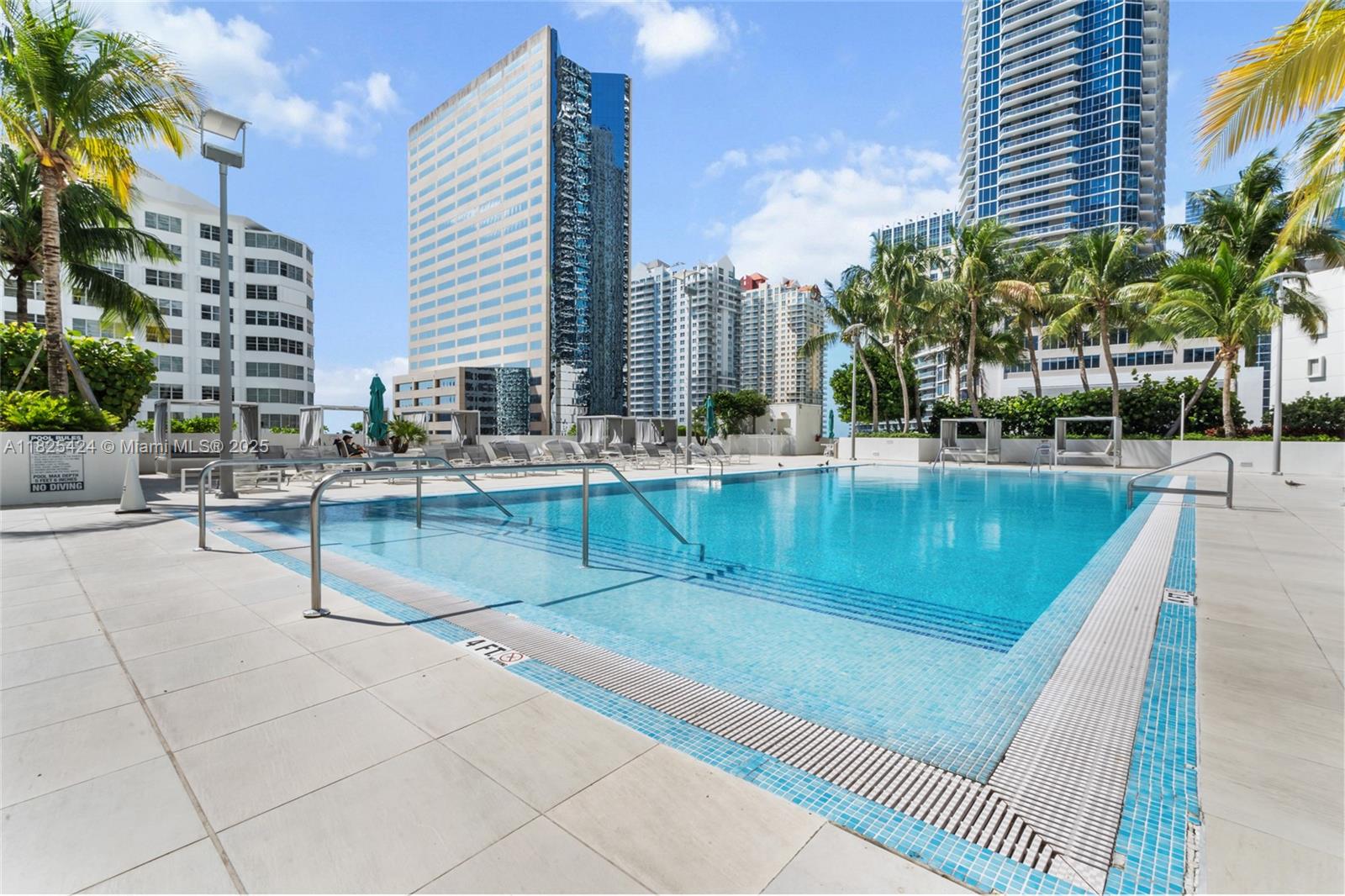 THE PLAZA 901 BRICKELL CO - Residential Lease