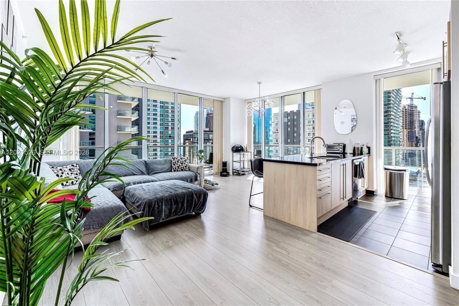 1111 SW 1st Ave 2319-N