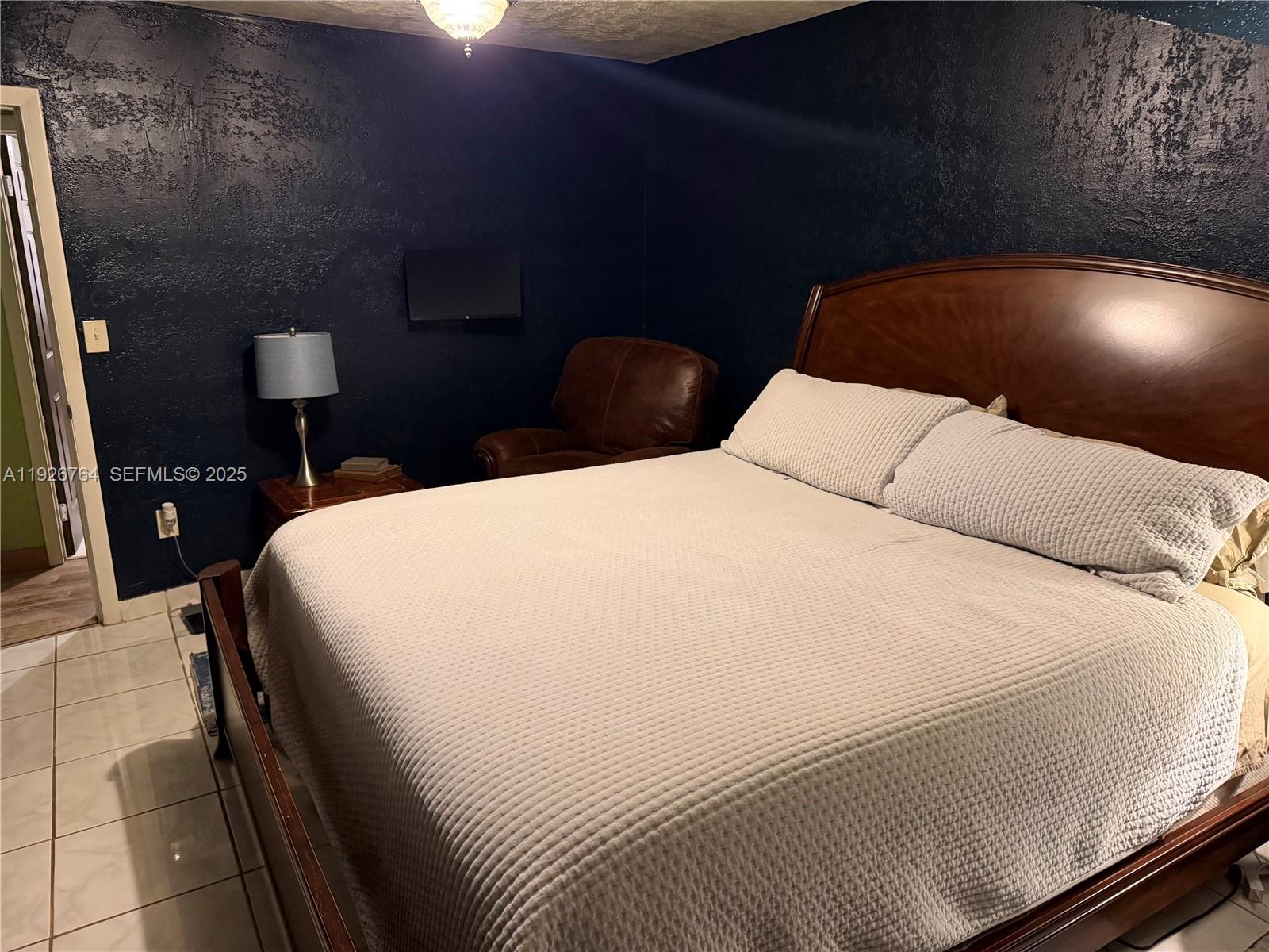 LESLIE ESTATES SEC 1 - Residential