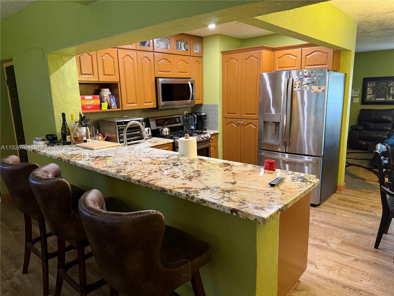 LESLIE ESTATES SEC 1 - Residential