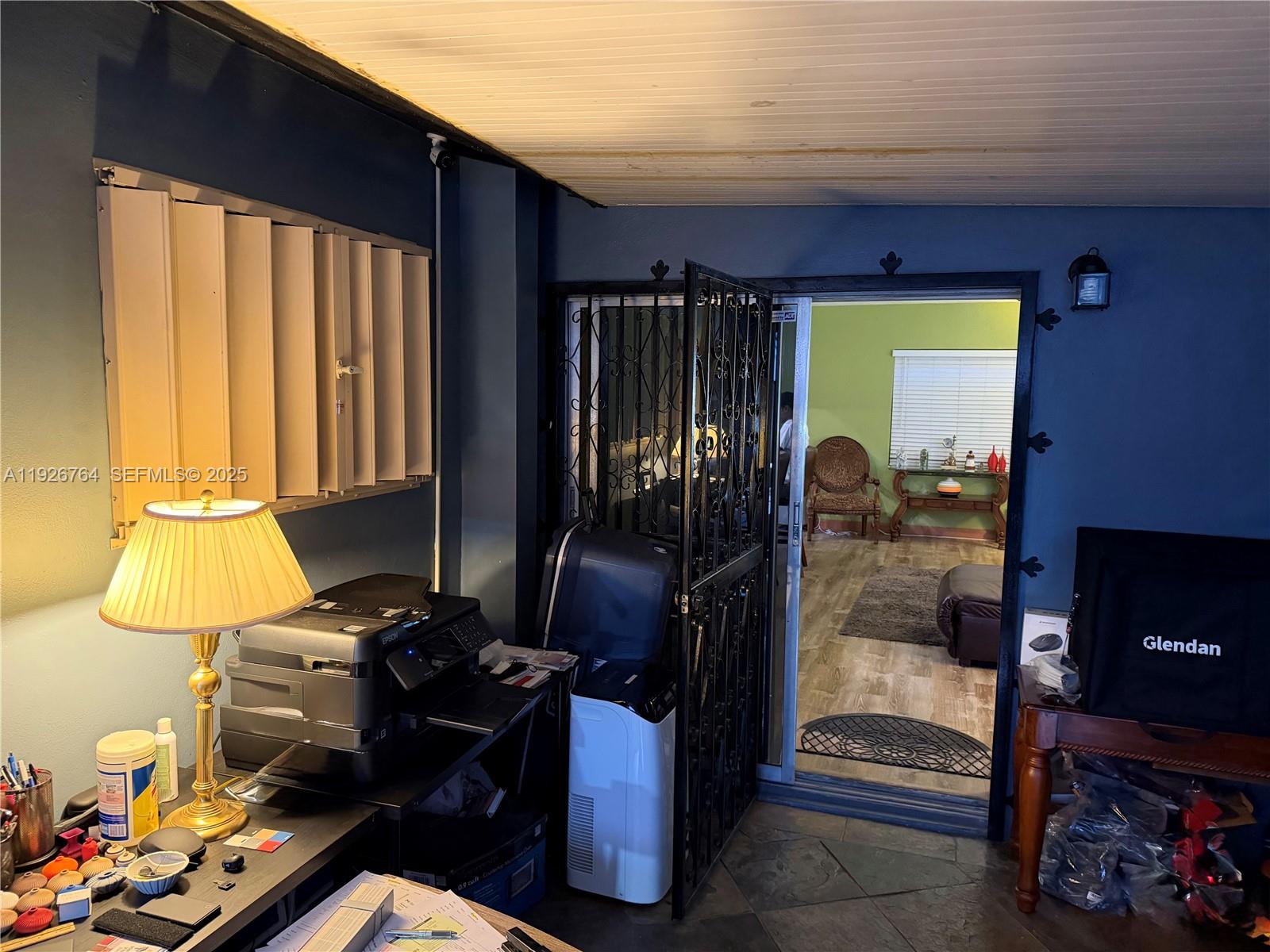 LESLIE ESTATES SEC 1 - Residential