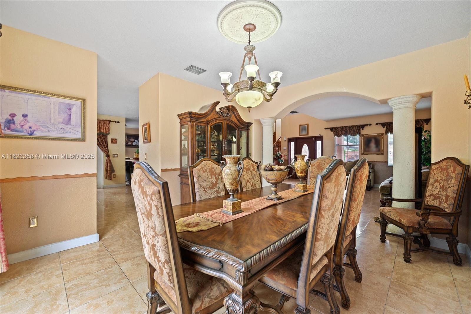 RIVIERA TRACE - Residential