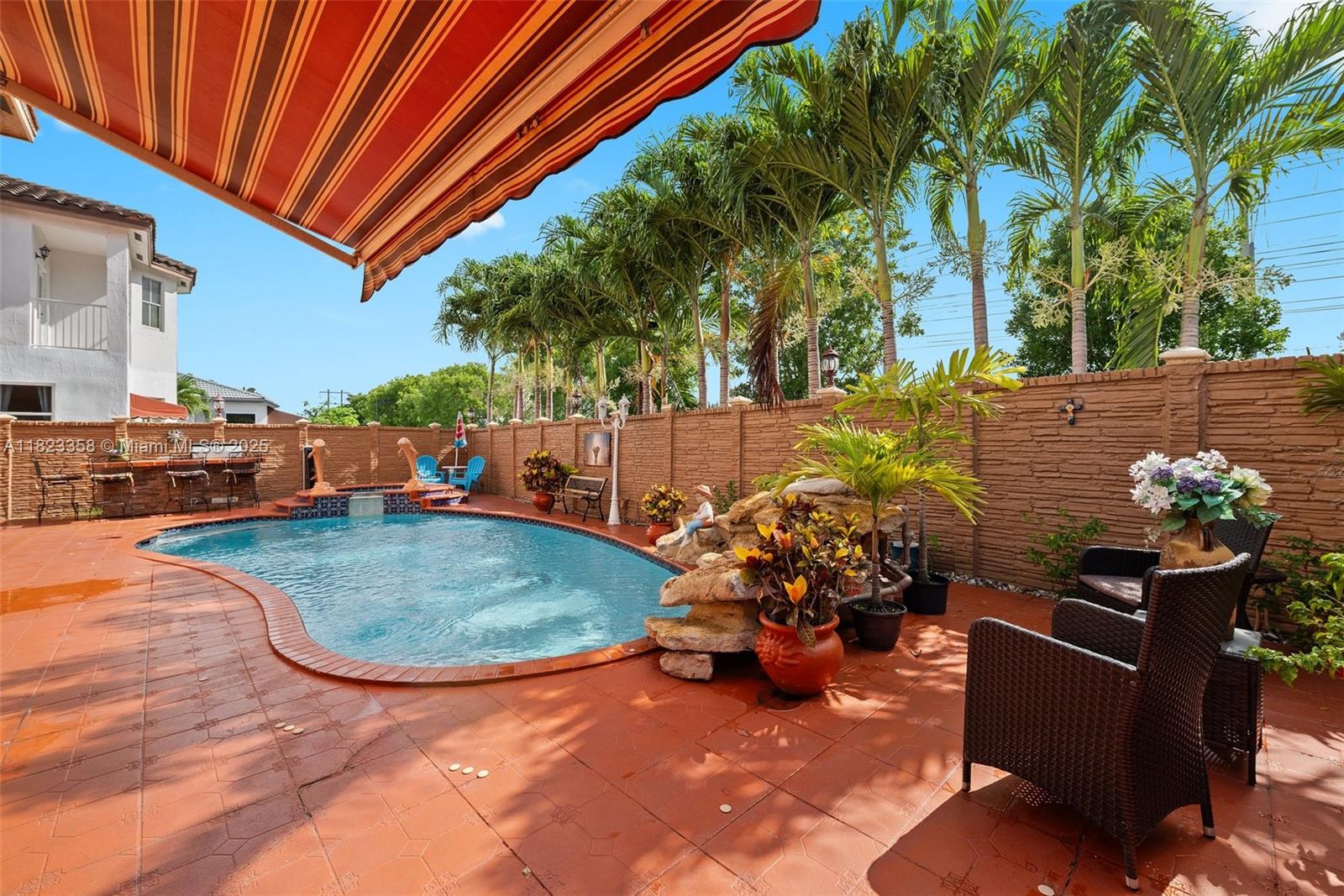 RIVIERA TRACE - Residential