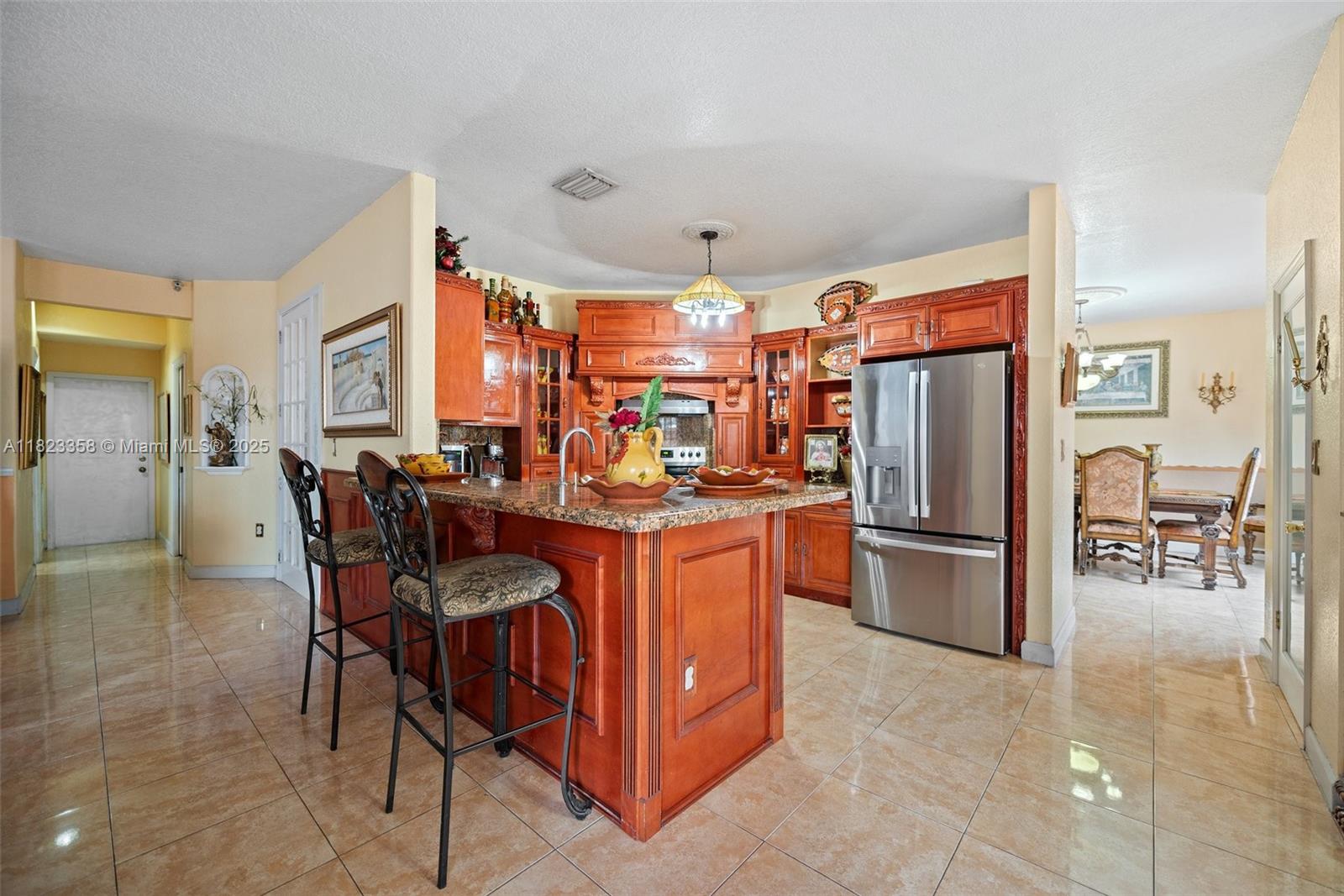 RIVIERA TRACE - Residential