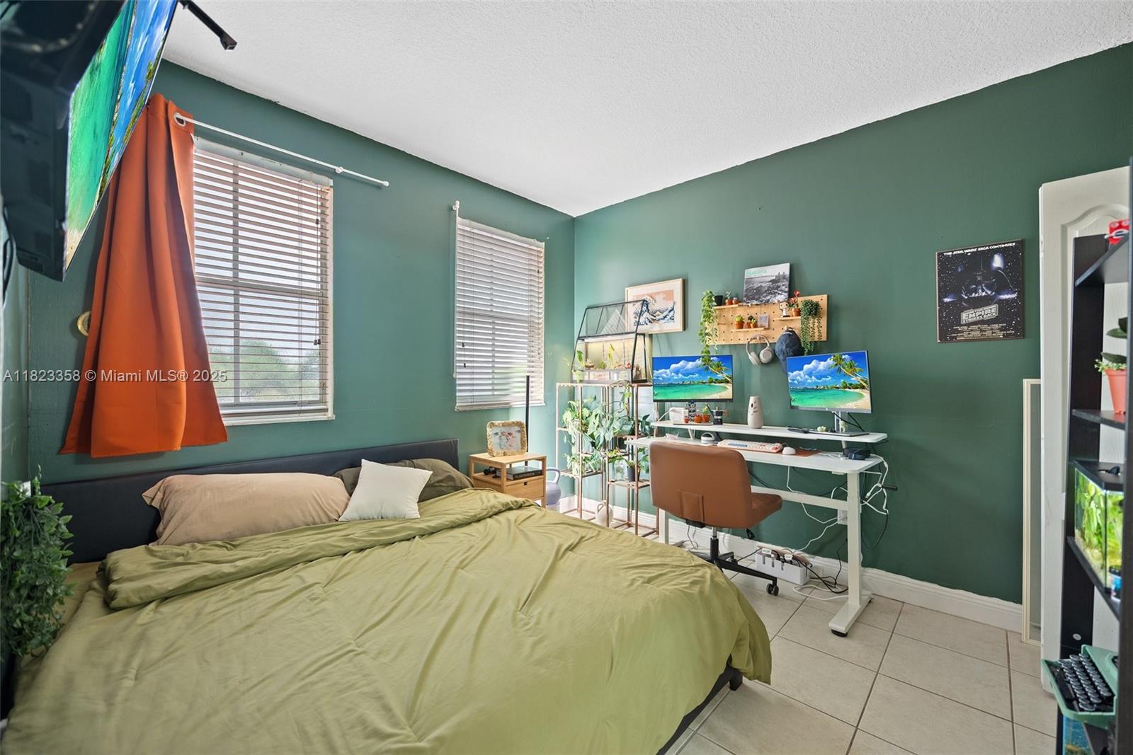 RIVIERA TRACE - Residential