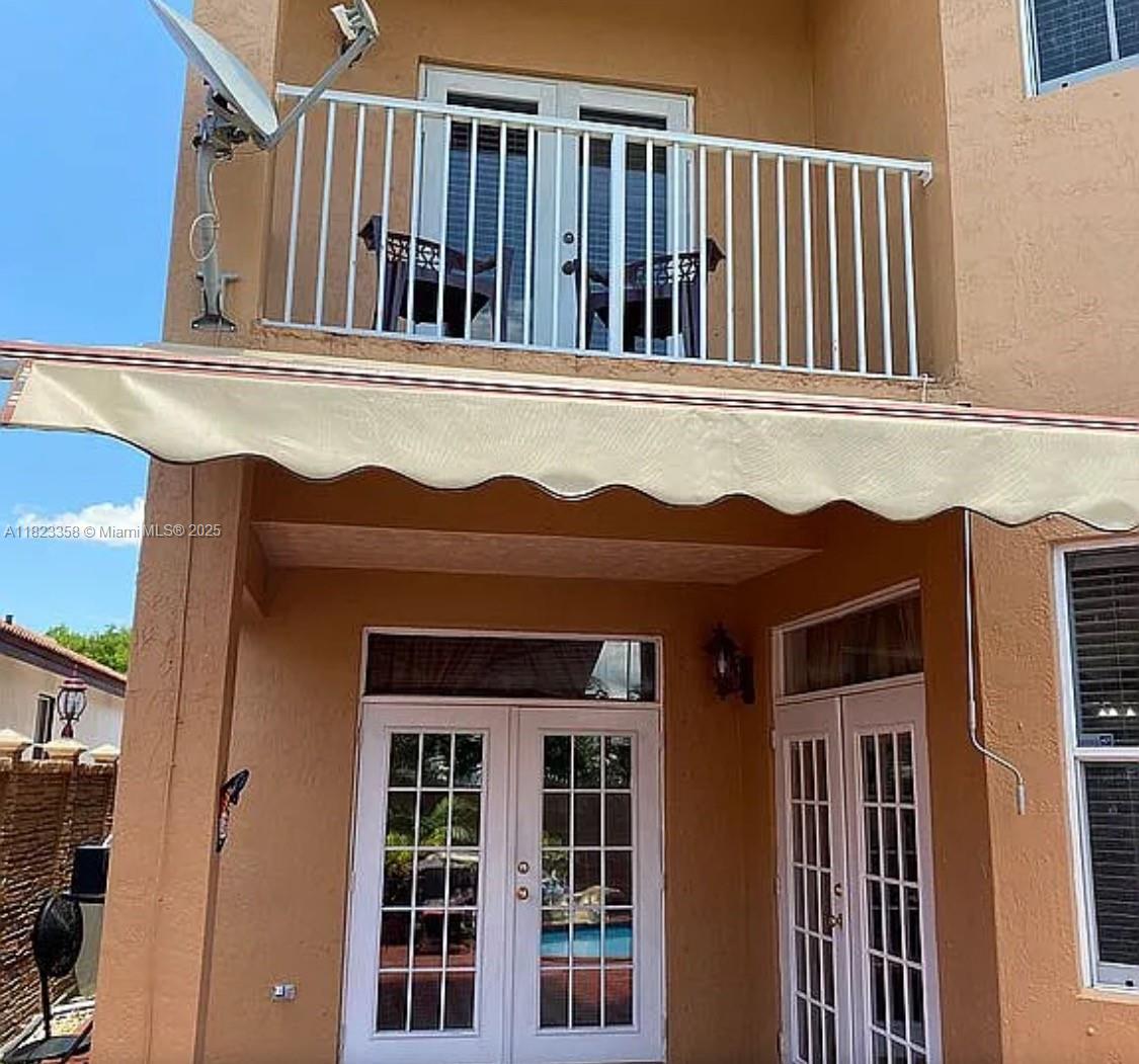 RIVIERA TRACE - Residential