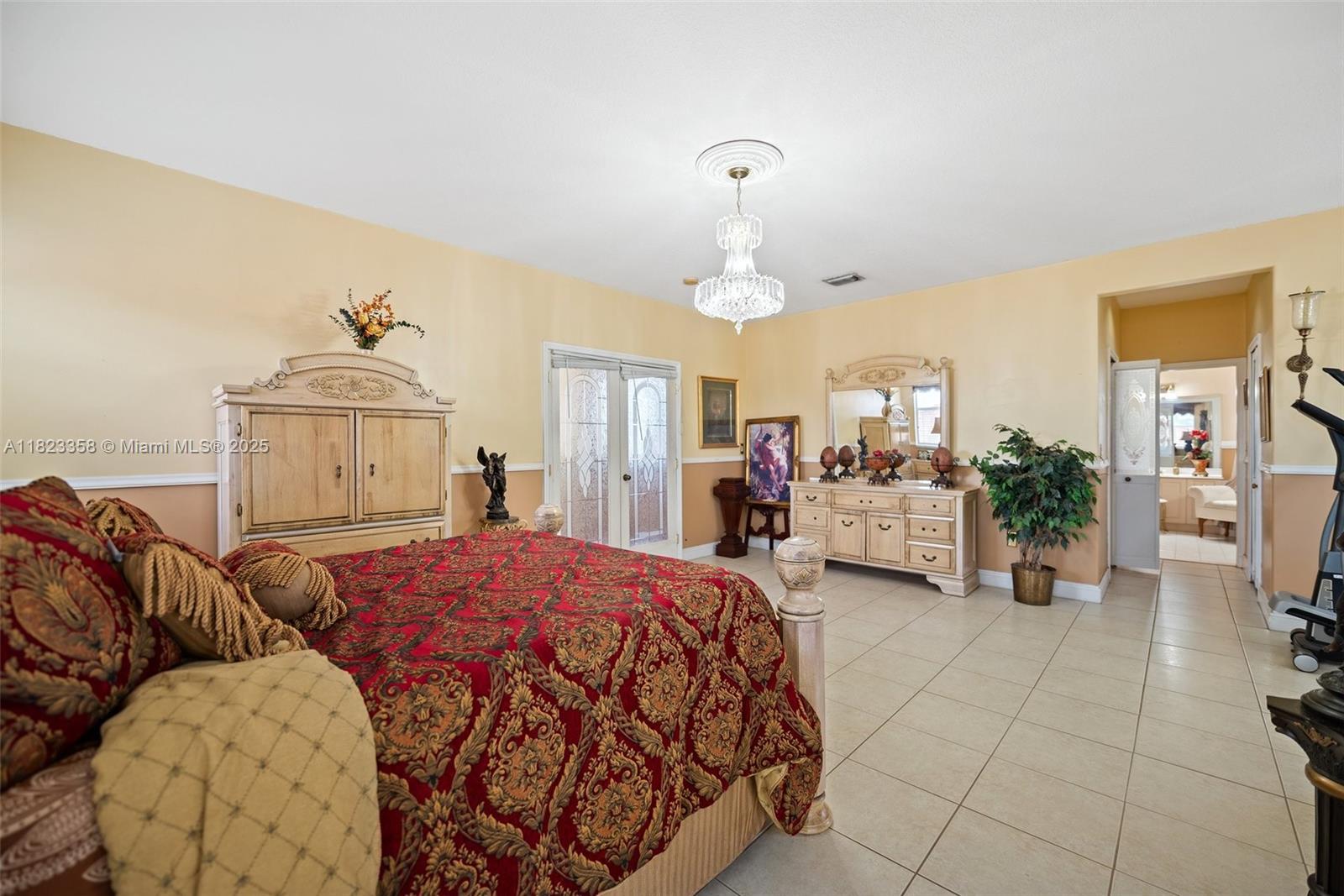 RIVIERA TRACE - Residential