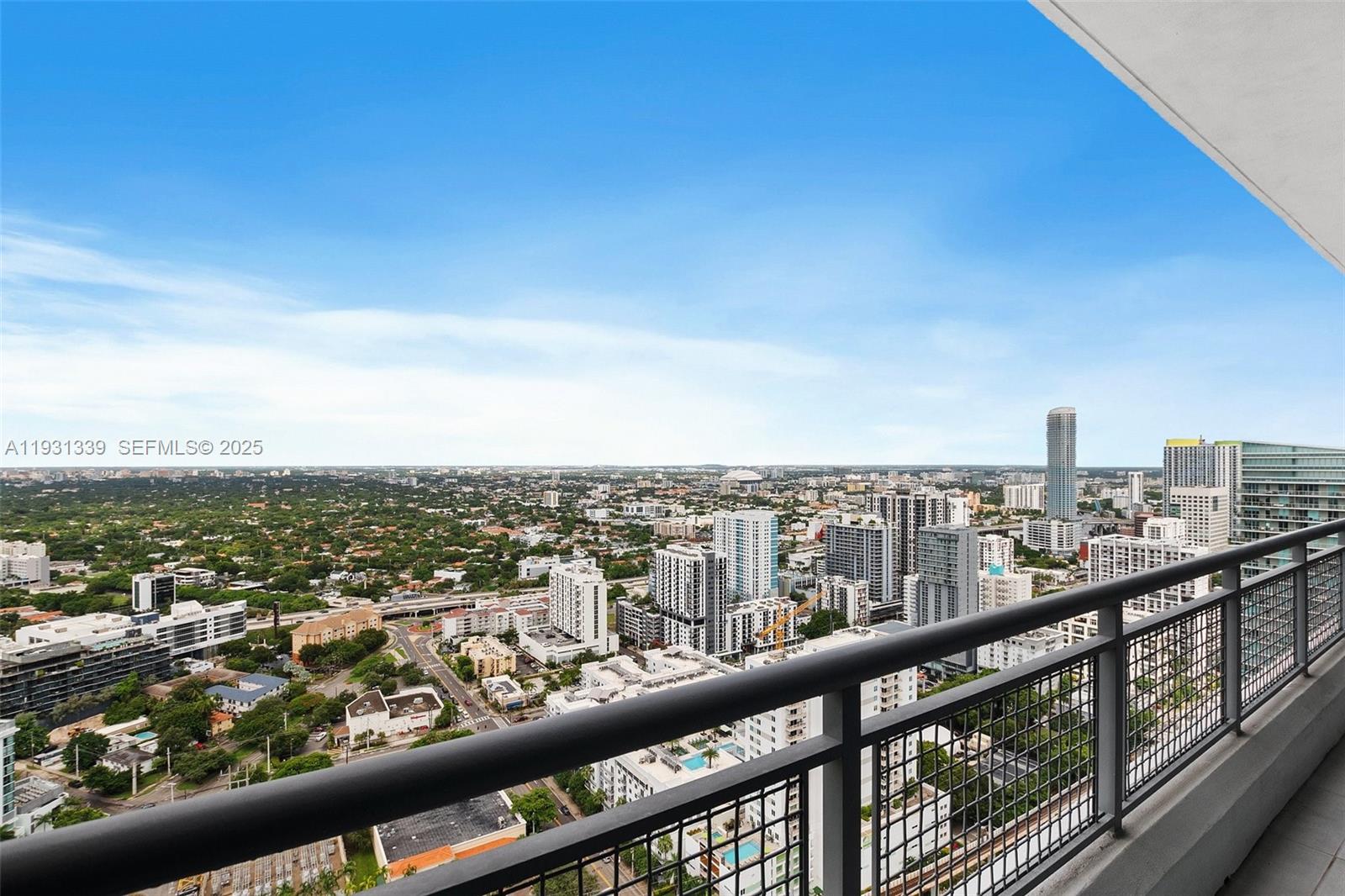 INFINITY AT BRICKELL COND - Residential Lease