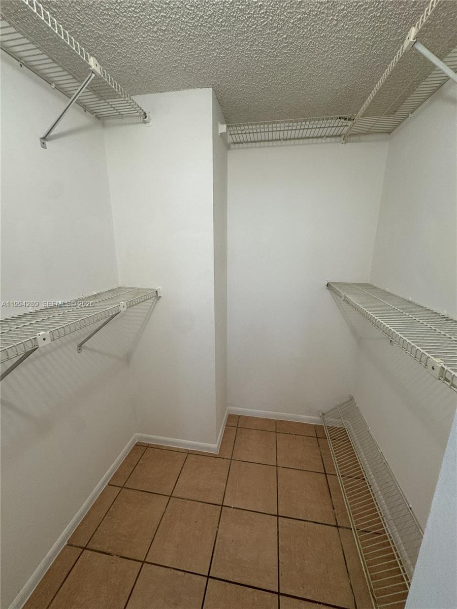 CROSSINGS SEC 4, THE - Residential