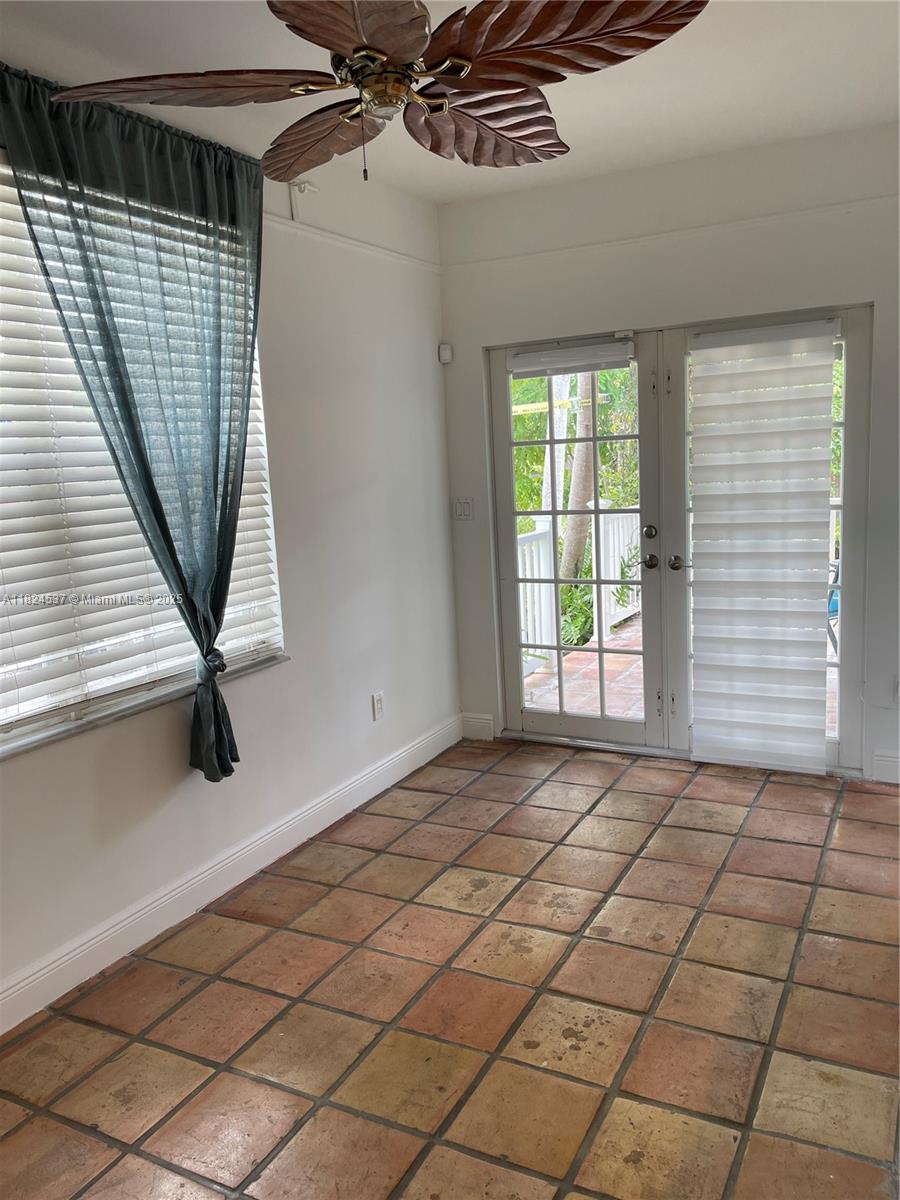 2280 SW 20th St 2280