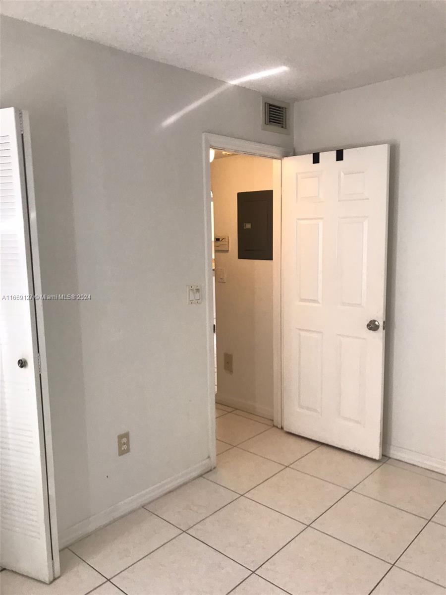 MONTEREY VILLAGE-ONE COND - Residential