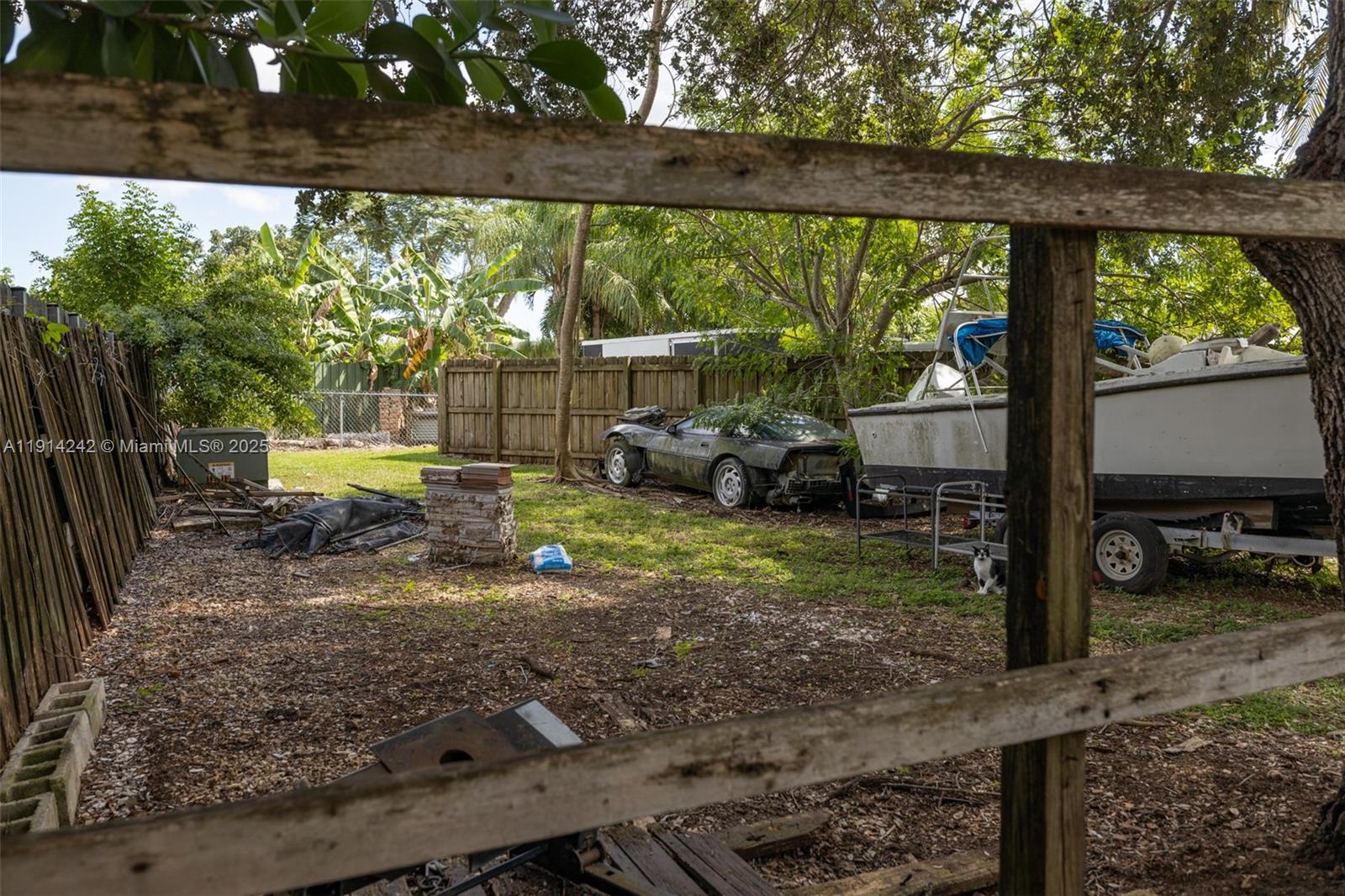 UNIVERSAL ESTATES SOUTH A - Residential