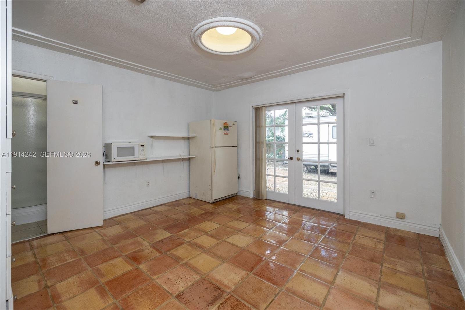 UNIVERSAL ESTATES SOUTH A - Residential