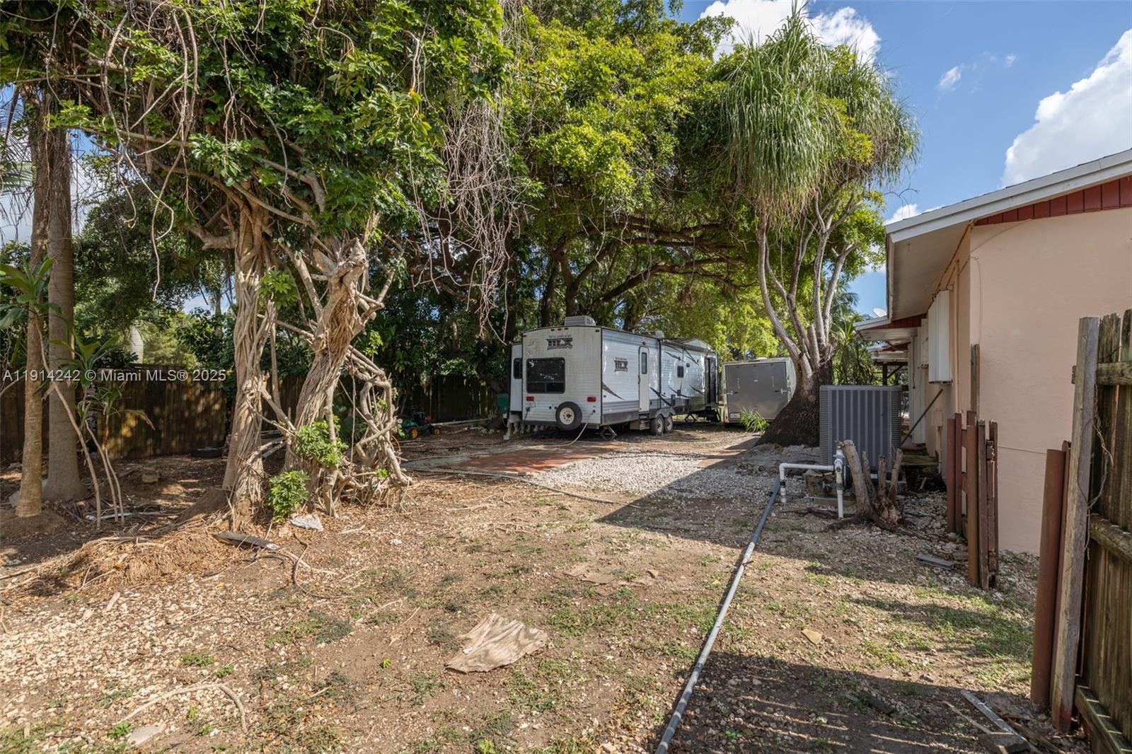 UNIVERSAL ESTATES SOUTH A - Residential