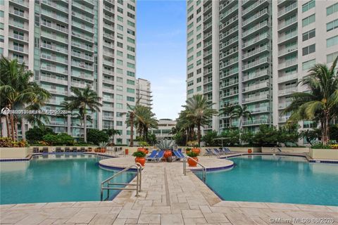 253 NE 2nd St 3002 Miami FL 33132