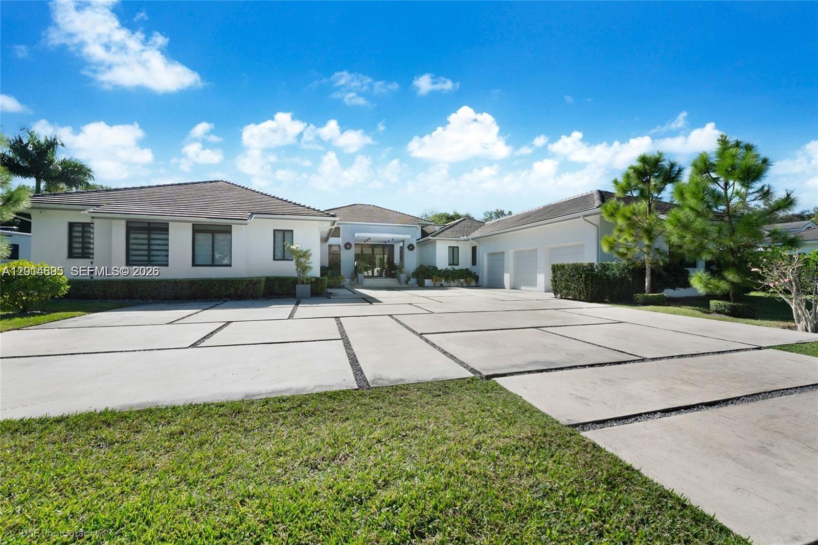 7830 SW 117th St