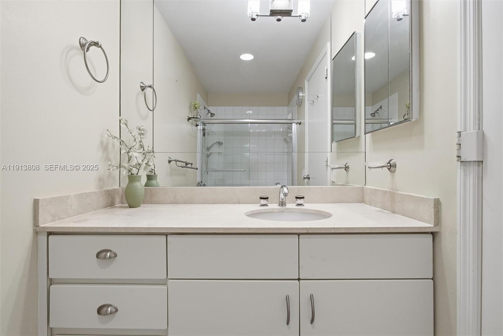 ONE TEQUESTA POINT CONDO - Residential