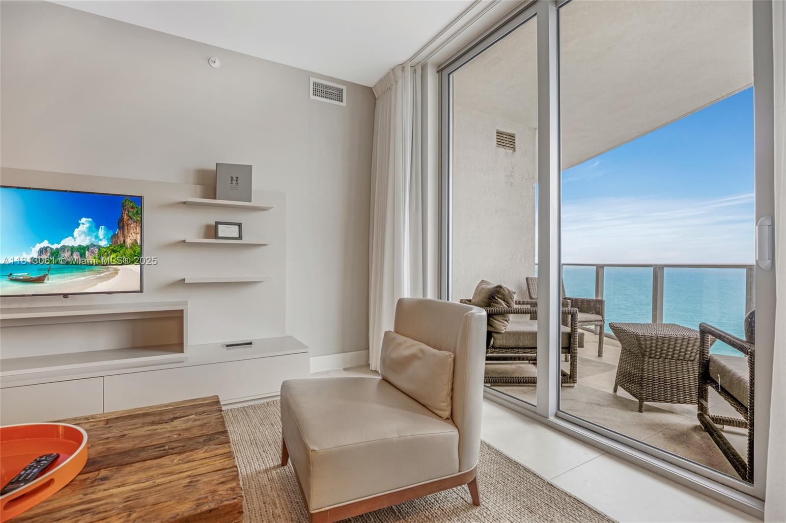 4111 S Ocean Dr 1709