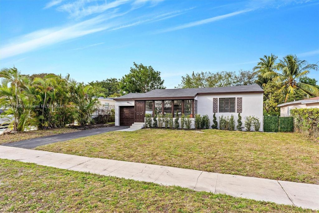 Photo of 2415 Rodman St, Hollywood, FL 33020 (MLS # A11531968)