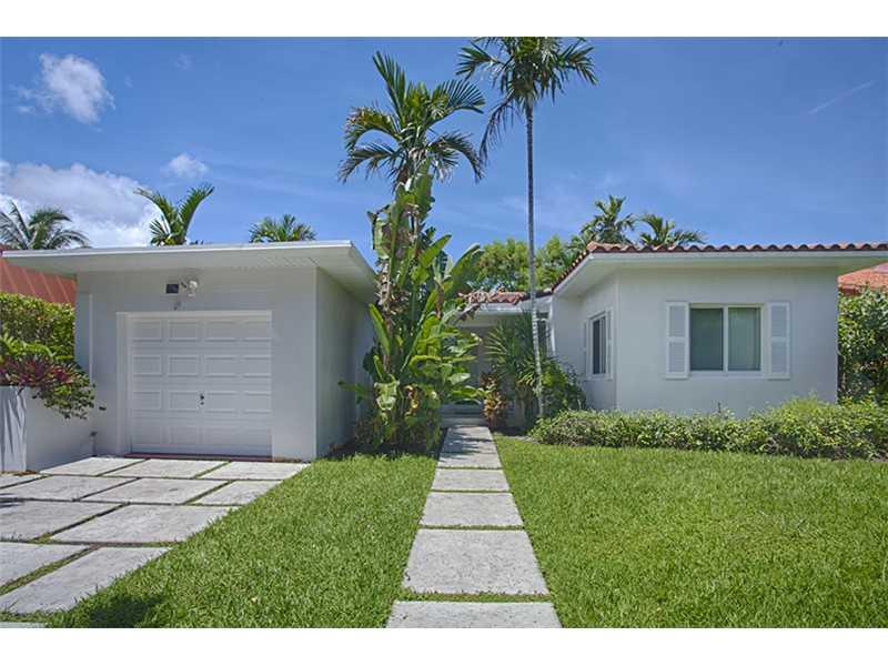 This impeccably renovated 2BD/2BA home is located in one of Miami Beach's most desirable neighborhoods, Lakeview. Home boasts marble flooring and crown molding throughout, high ceilings, gourmet kitchen with stainless steel appliances and Carrara marble c ountertops. Great natural light pours through oversized windows and creates a bright and inviting atmosphere. Walk though French doors leading out to the lush backyard and cool off in the plunge pool.