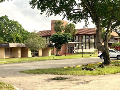 A home in Lauderdale Lakes