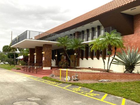 A home in Lauderdale Lakes