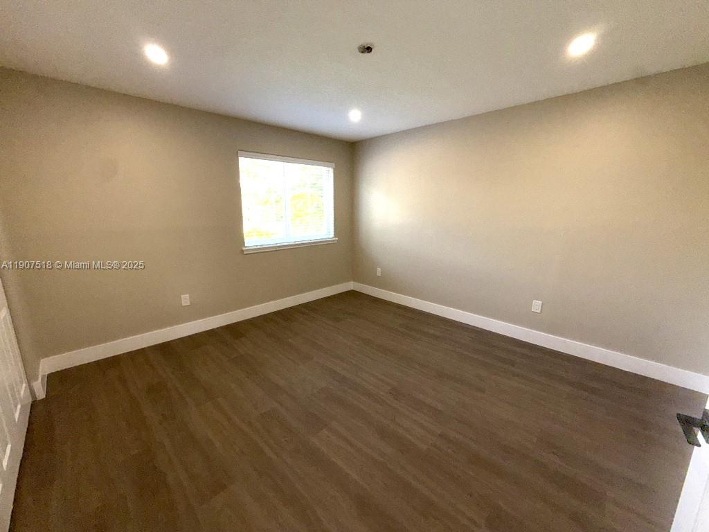 SIGNATURE GARDENS SUB - Residential