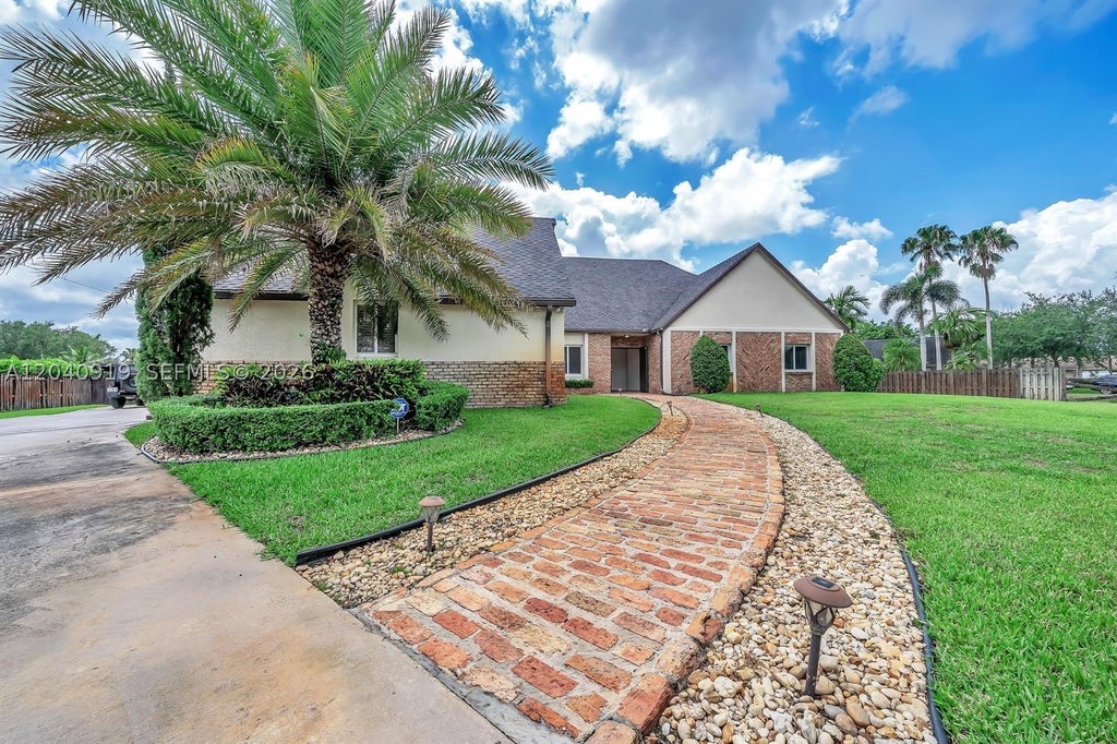 Photo of 4920 SW 170th Ave #4920, Southwest Ranches, FL 33331 (MLS # A12040919)