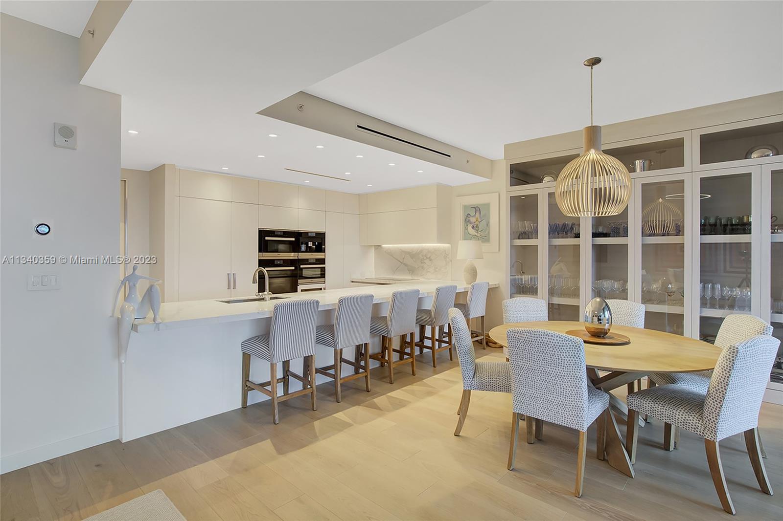 FISHER ISLAND - Residential