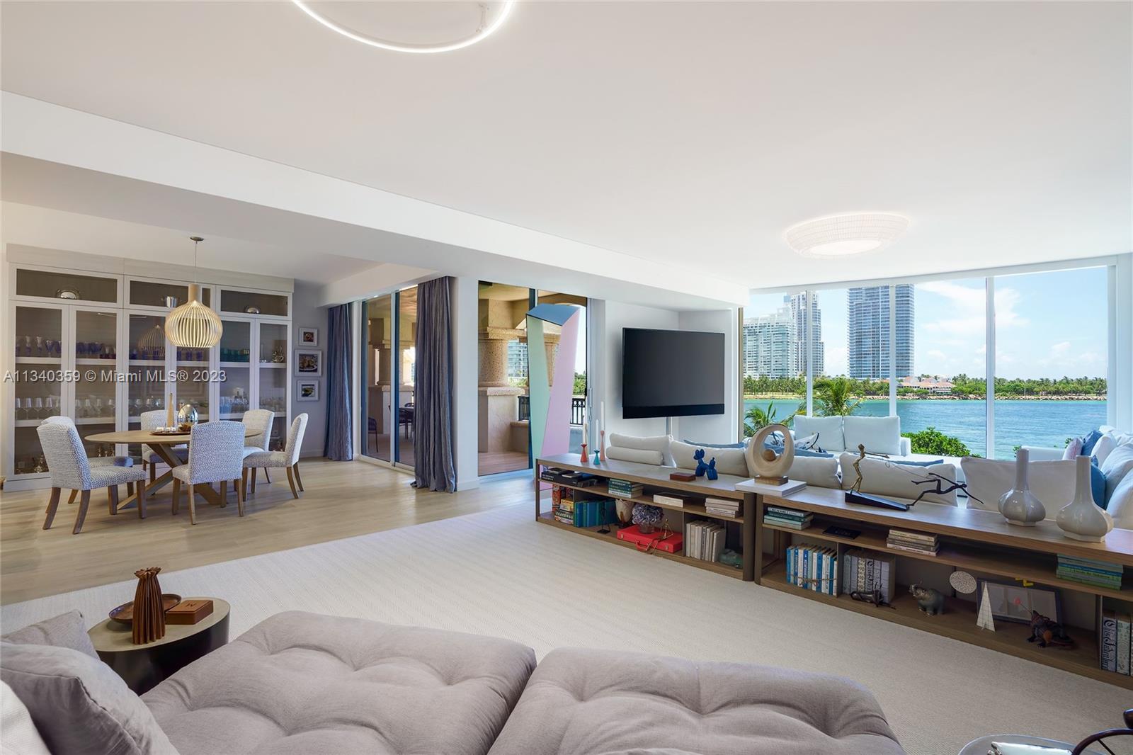 FISHER ISLAND - Residential