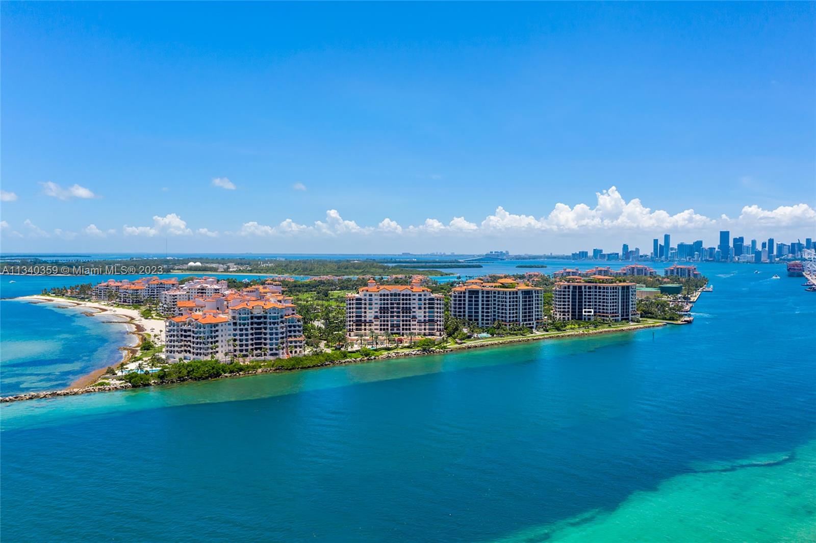 FISHER ISLAND - Residential