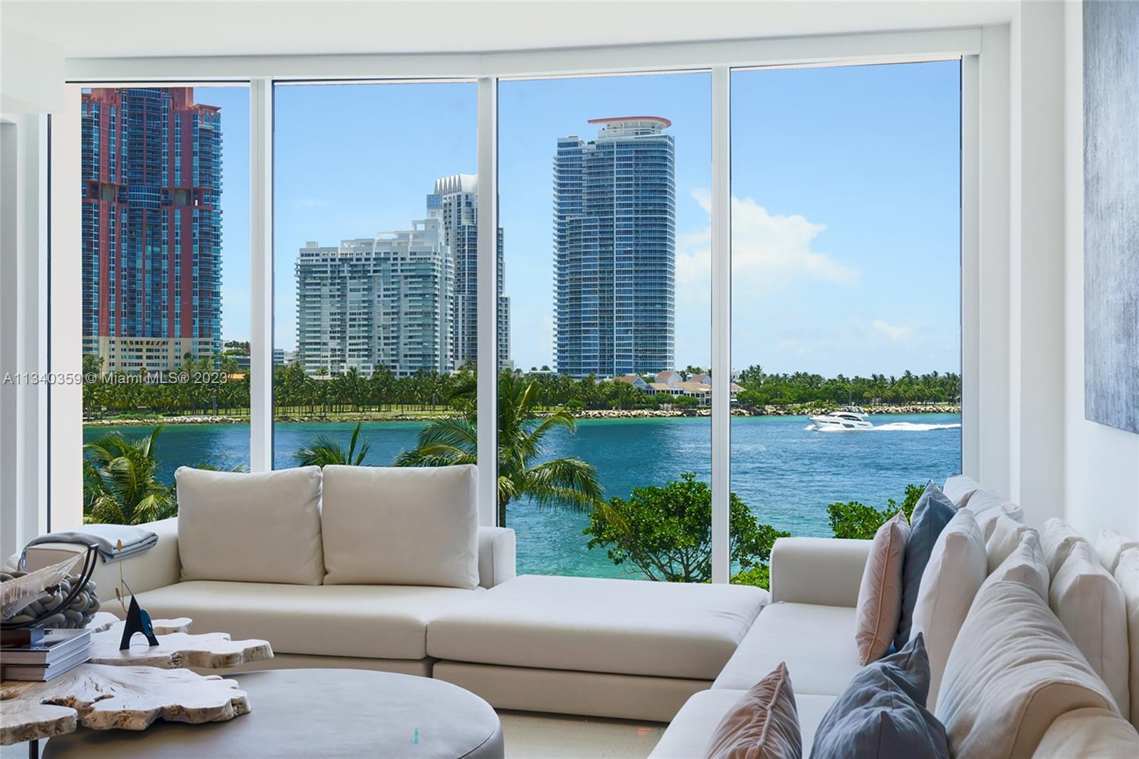 FISHER ISLAND - Residential