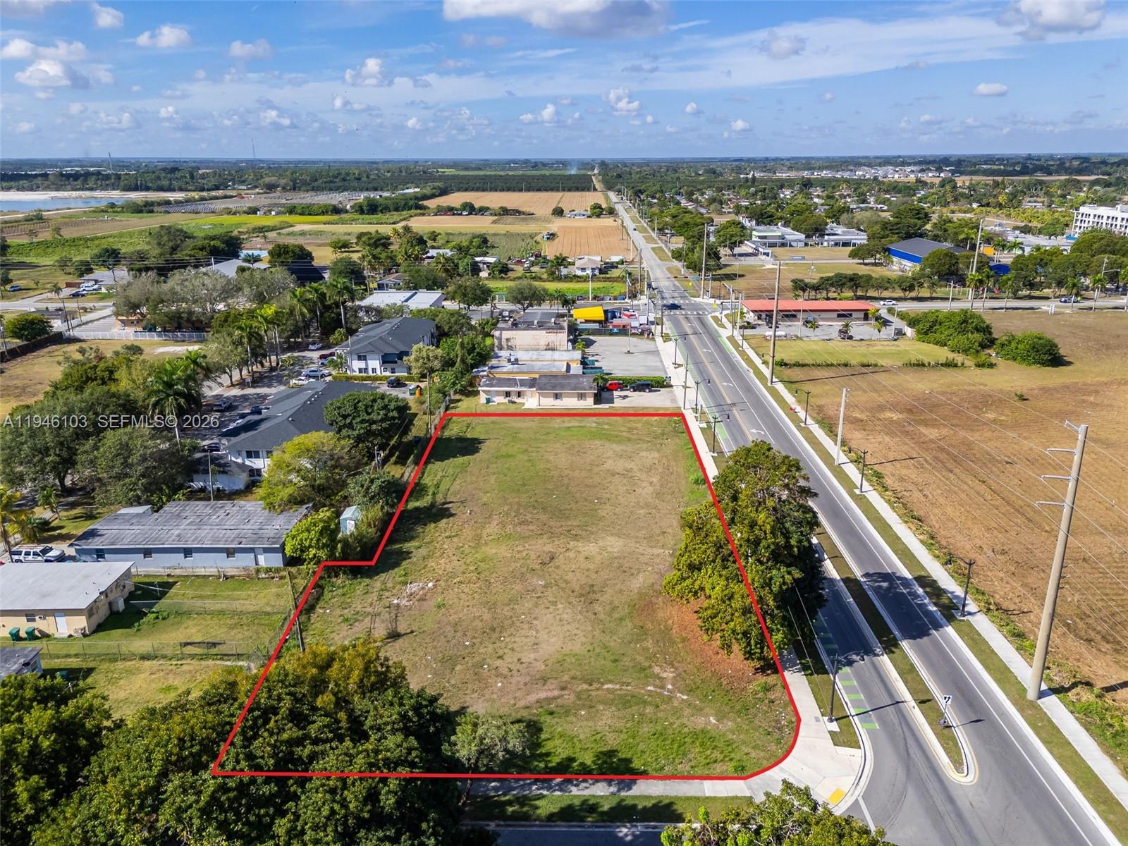 HOWARD PK 1ST ADDN - Land